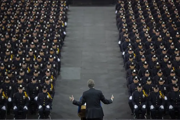 Mayor Bill de Blasio speaks at an NYPD graduation ceremony in 2016 at Madison Square Garden.